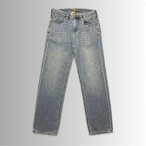 Tommy Bahama Standard Jeans, Straight Leg, Comfort Waistband, Size 32/30 - Picture 3 of 11